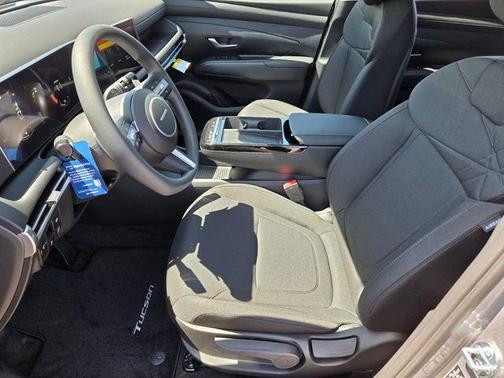 Shimmering Silver 2026 Hyundai TUCSON Hybrid Blue SE