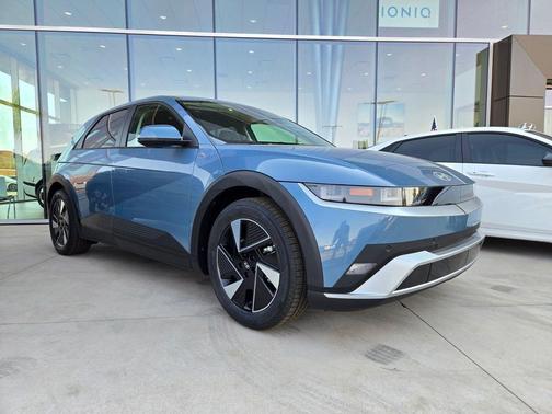 Lucid Blue 2026 Hyundai IONIQ 5 SE