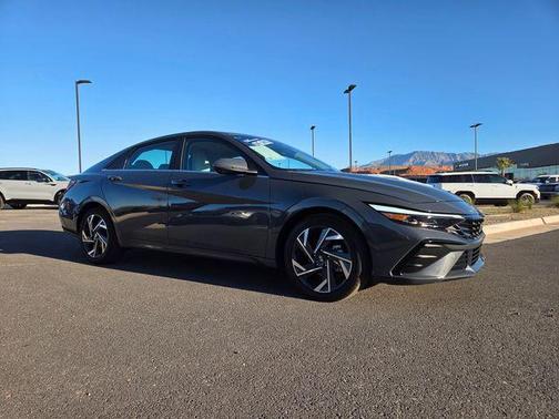 2024 Hyundai ELANTRA Limited