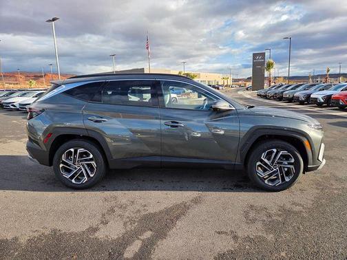 Amazon Gray 2026 Hyundai TUCSON Hybrid Limited