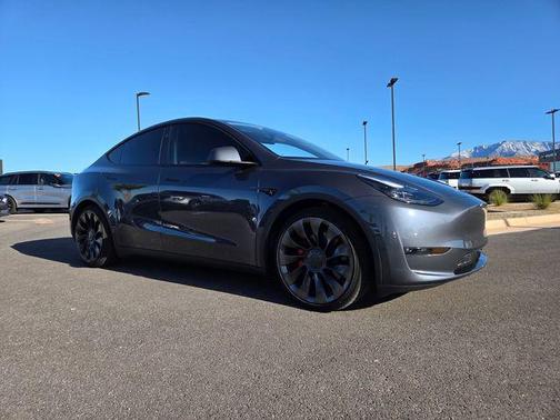 Midnight Silver Metallic 2023 Tesla Model Y Performance Dual Motor All-Wheel Drive