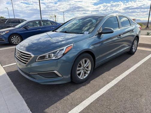 2016 Hyundai SONATA SE