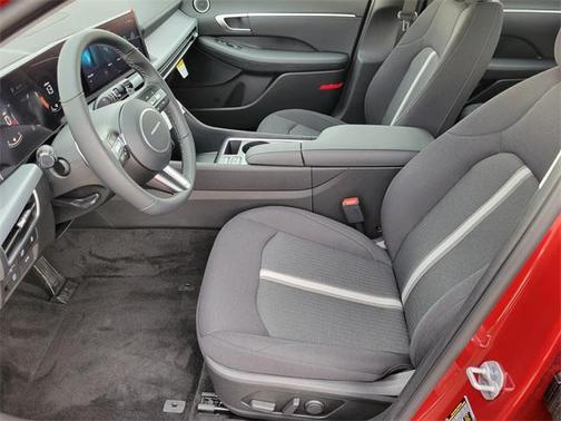 2026 Hyundai SONATA Hybrid SE