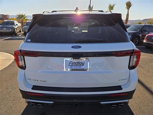 2025 Ford Explorer Platinum