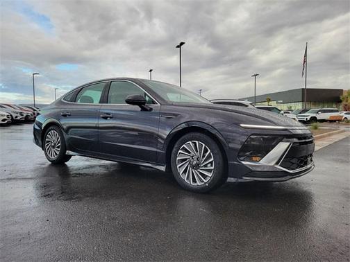 2025 Hyundai SONATA Hybrid Limited