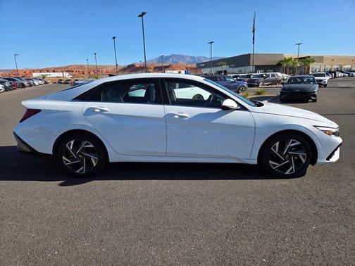 Serenity White 2025 Hyundai ELANTRA Limited