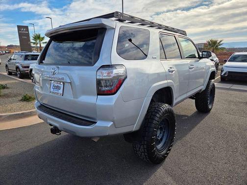 2021 Toyota 4Runner SR5