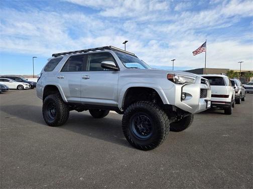 2021 Toyota 4Runner SR5