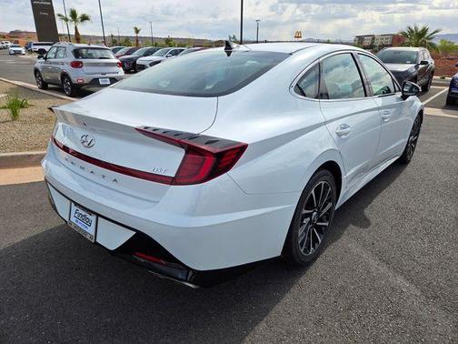 Quartz White 2020 Hyundai SONATA SEL Plus