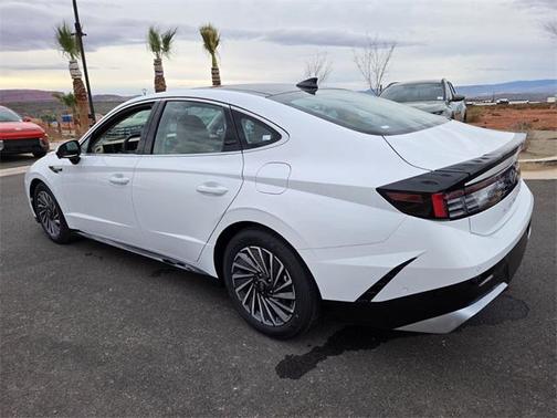 2026 Hyundai SONATA Hybrid Limited