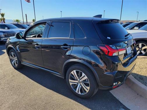 2024 Mitsubishi Outlander Sport SE