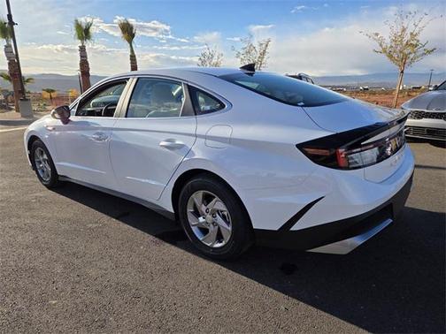 2026 Hyundai SONATA SE