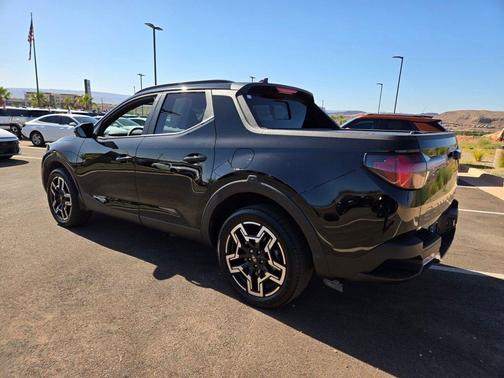 Phantom Black 2025 Hyundai SANTA CRUZ Limited
