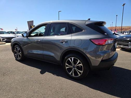 Carbonized Gray Metallic 2022 Ford Escape SE