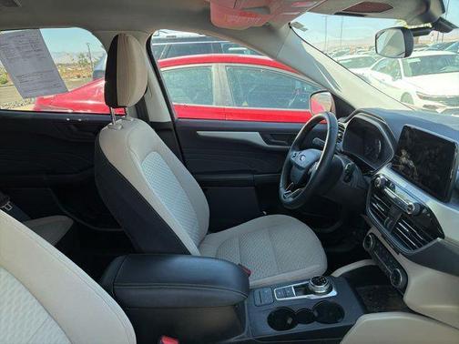 Carbonized Gray Metallic 2022 Ford Escape SE