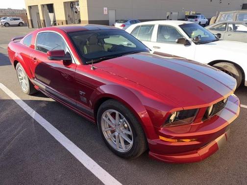 2006 Ford Mustang GT Premium