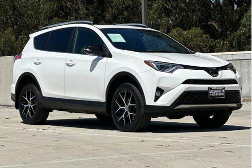 2018 Toyota RAV4 SE