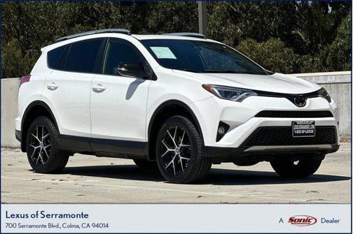 2018 Toyota RAV4 SE