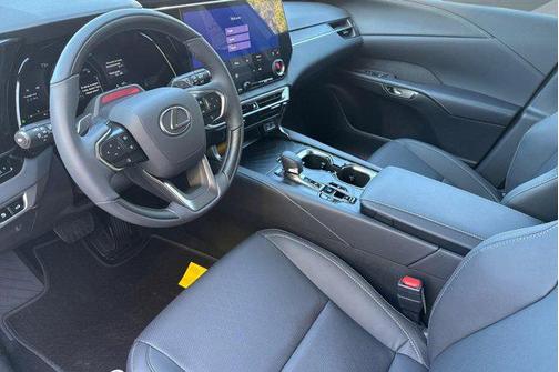 Eminent White Pearl 2026 Lexus RX 350h Premium+