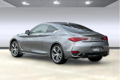 2017 INFINITI Q60 2.0T