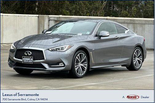 2017 INFINITI Q60 2.0T