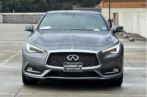 2017 INFINITI Q60 2.0T