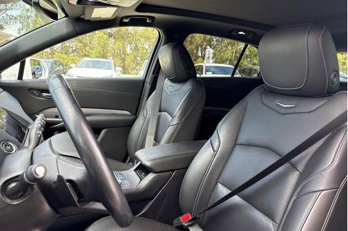 2019 Cadillac XT4 Premium Luxury