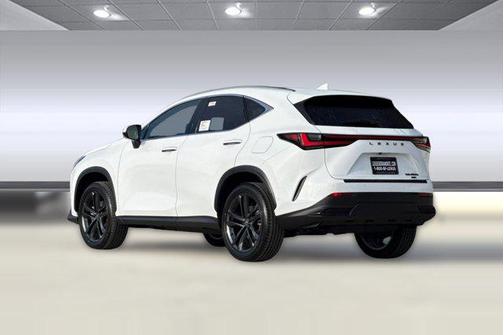 2026 Lexus NX 450h+ Luxury