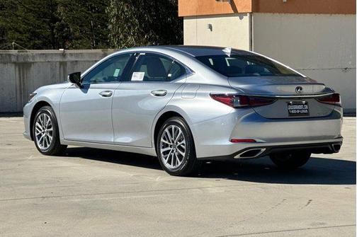 2025 Lexus ES 350 Base