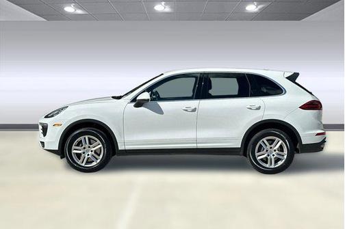 2017 Porsche Cayenne Cayenne