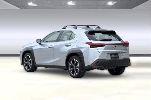 Iridium 2025 Lexus UX 300h Base