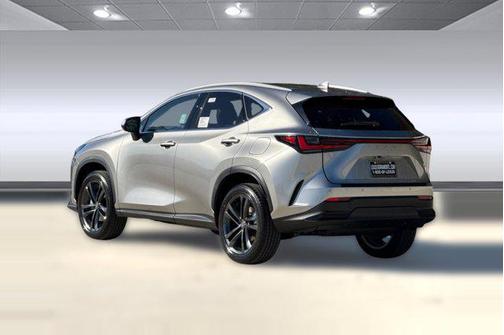2026 Lexus NX 450h+ Luxury