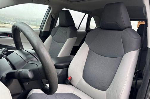 2019 Toyota RAV4 Hybrid XLE