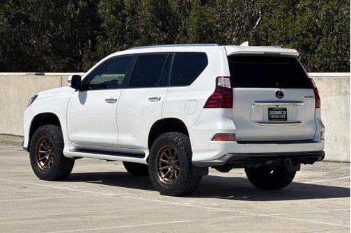 Starfire Pearl 2020 Lexus GX 460 Premium