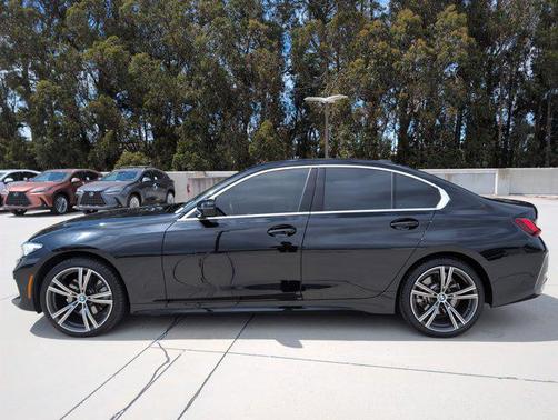 2024 BMW 330 i
