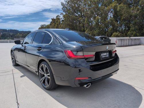 2024 BMW 330 i