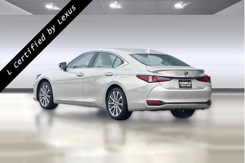2021 Lexus ES 300h Base