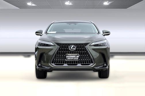 Nori Green Pearl 2026 Lexus NX 450h+ Luxury