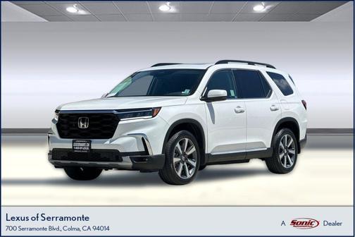Platinum White Pearl 2025 Honda Pilot Touring 8-Passenger