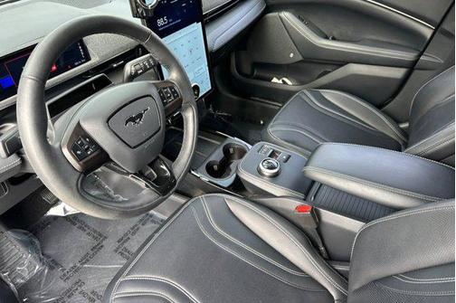 2021 Ford Mustang Mach-E Premium