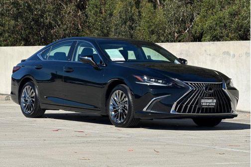 Caviar 2025 Lexus ES 300h Luxury