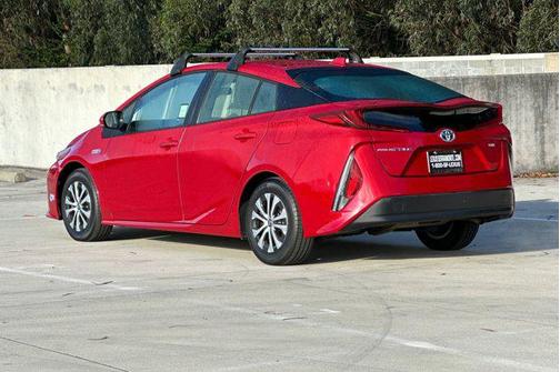 2022 Toyota Prius Prime XLE