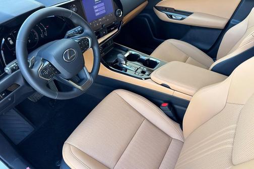 Ultra White 2026 Lexus NX 350 Premium