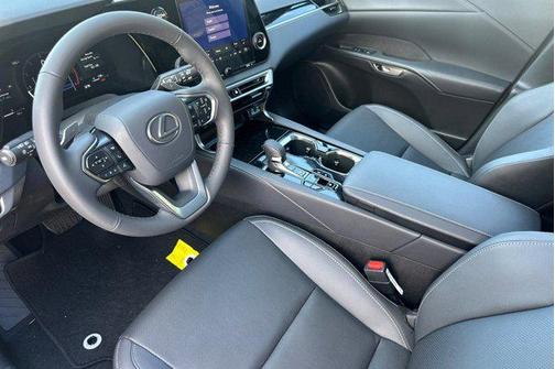 2025 Lexus RX 350 Base