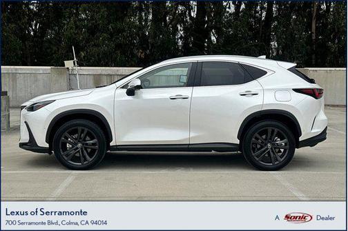 2025 Lexus NX 450h+ Luxury