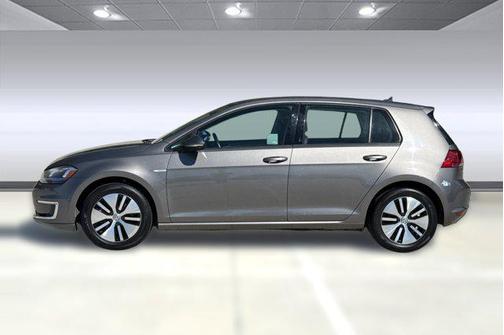 Brown 2016 Volkswagen e-Golf SEL Premium