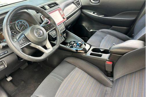 2021 Nissan Leaf SV 40 kWh