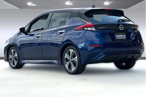 2021 Nissan Leaf SV 40 kWh