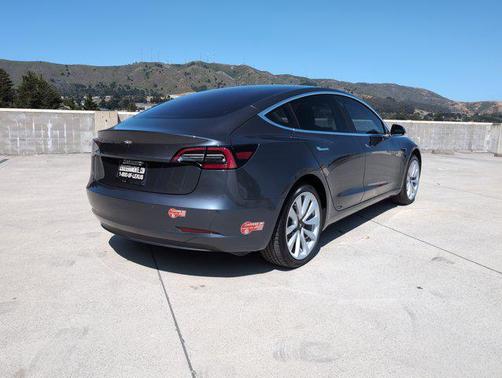 2018 Tesla Model 3 Long Range