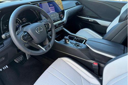 2026 Lexus TX 500h F SPORT Premium